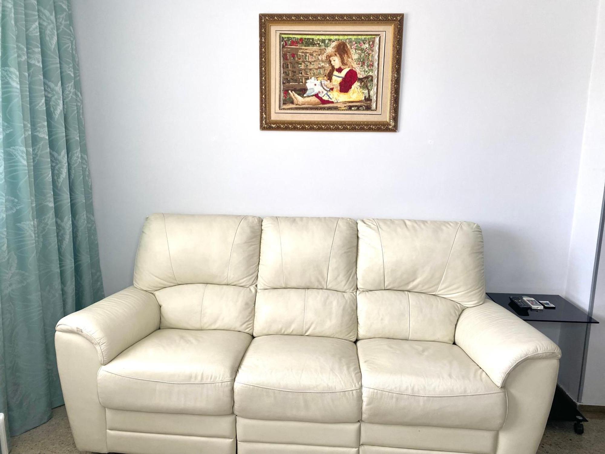 Shared Apartment! Piso Compartido! Общая Квартира! Sevilla Dış mekan fotoğraf