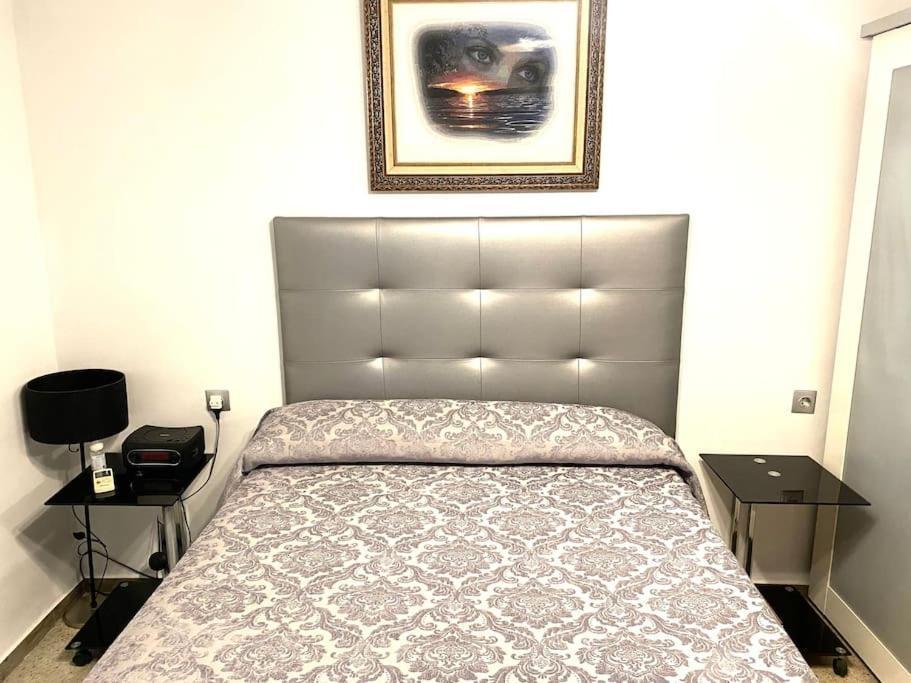 Shared Apartment! Piso Compartido! Общая Квартира! Sevilla Dış mekan fotoğraf